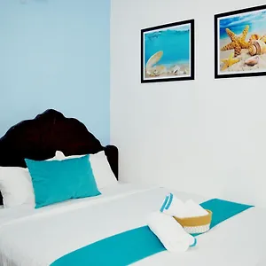 Apartamento Amueblado Caribe: Convenient Airport Retreat Santo Domingo